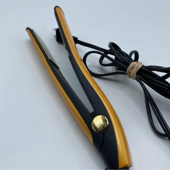 Danielle Creations 1" Ceramic Tourmaline Hair Straightening Flat Iron - Picture 7 of 8